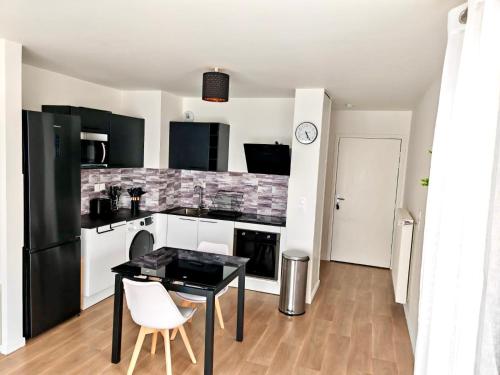 Cosy 2 pièces proche aéroport