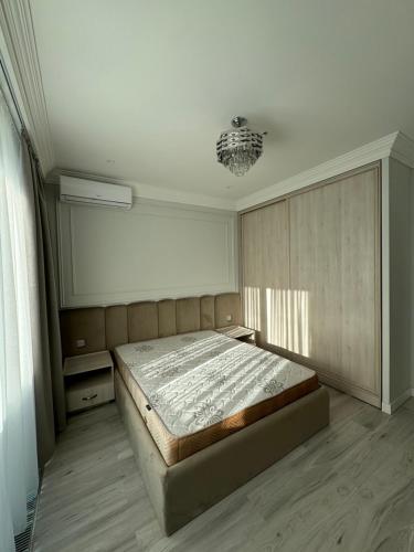 Llit o llits en una habitació de 19floor
