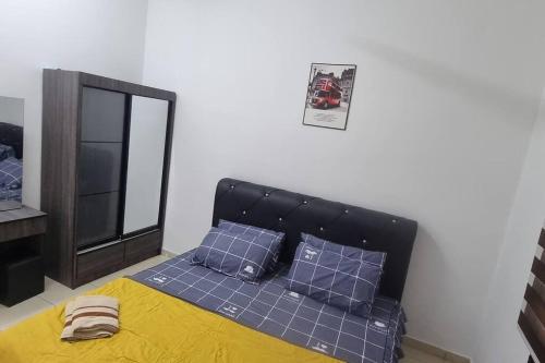 Ένα ή περισσότερα κρεβάτια σε δωμάτιο στο Homestay Terraloka