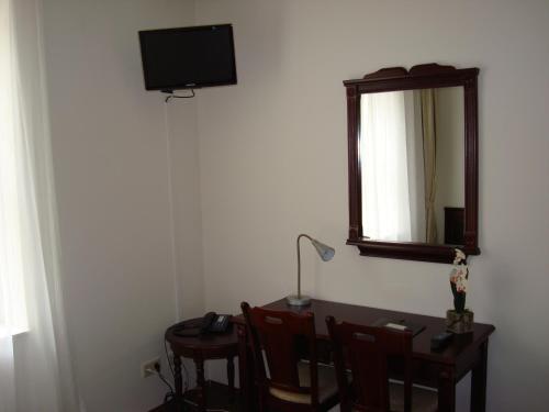 Μια τηλεόραση ή/και κέντρο ψυχαγωγίας στο Hotel Keistad