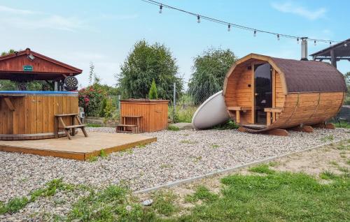 Stunning Home In Mielno Pyrzyckie With Sauna