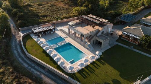 Niriides Luxury Villas