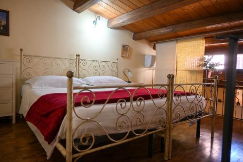 Ένα ή περισσότερα κρεβάτια σε δωμάτιο στο Casa Trezza