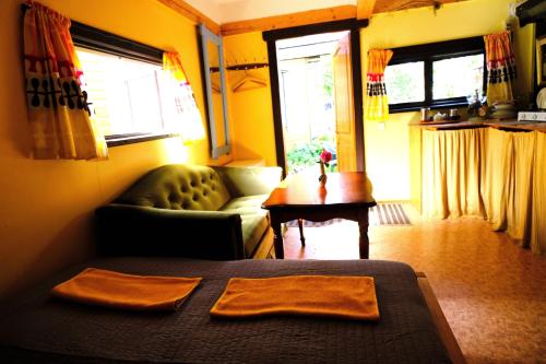 Televisyen dan/atau pusat hiburan di Chill house