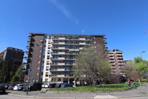 Stadium Apartment
