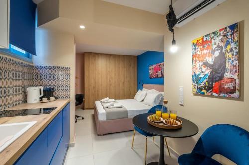 Multi-Unit Apartment Piraeus - For Large Groups