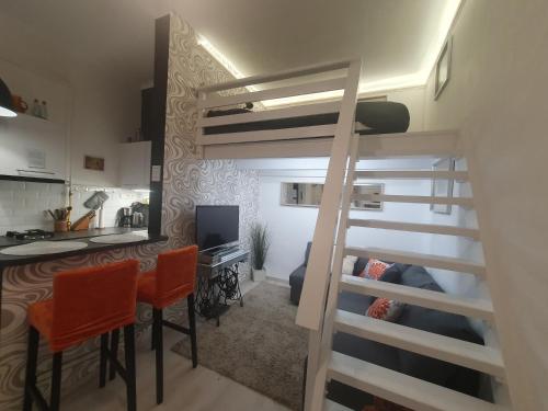 CastleHill Apartman the perfect blend of urban living and sightseeing convenience 1013 Budapest, Alagút utca 1 kép - 3
