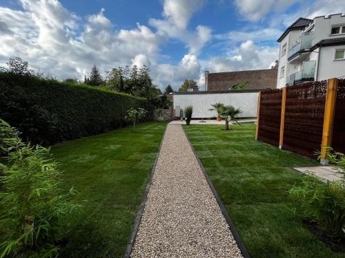 Zahrada ubytování MILANO Messe Business Ferienwohnung Düsseldorf