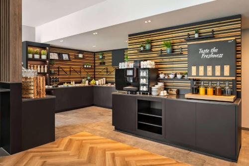 Nápoje v ubytování Vienna House Easy by Wyndham Frankfurt Airport