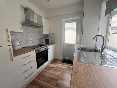 2025 Award Winner Liverpool Cherry House - 4 Bedrooms photo 73
