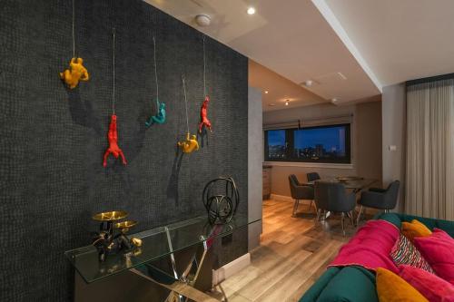 Gambar di galeri bagi Luxurious Penthouse with Bar at Glasgow Hydro & SECC di Glasgow