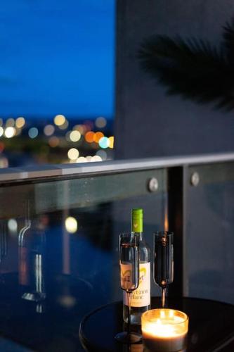 Gambar di galeri bagi Luxurious Penthouse with Bar at Glasgow Hydro & SECC di Glasgow