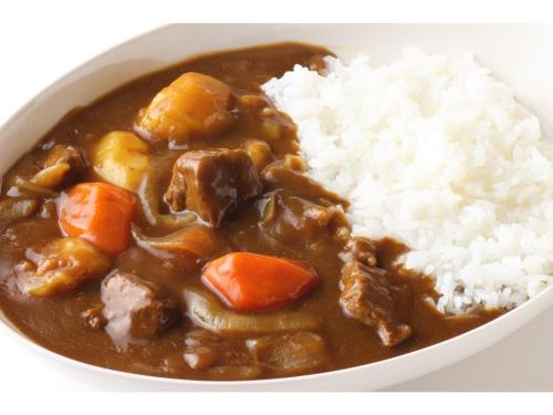 a bowl of beef stew and white rice at Sun Hotel Tosu Saga - Vacation STAY 49476v in Tosu