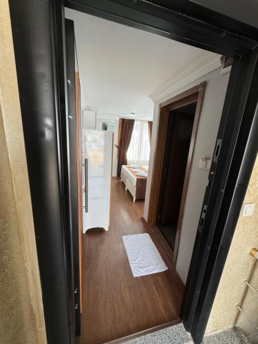 Katil atau katil-katil dalam bilik di Tavra hotel
