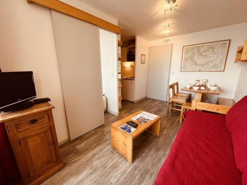 Appartement 2 pièces pour 5 personnes avec accès direct aux pistes et balcon – Vallandry - FR-1-757-99