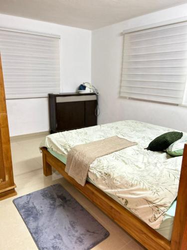Postel nebo postele na pokoji v ubytování Spacious 3 Bedrooms Flat in Port Louis