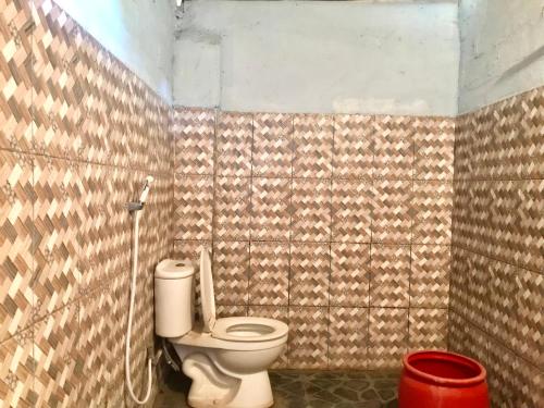Bilik mandi di Sabirin Asri Homestay