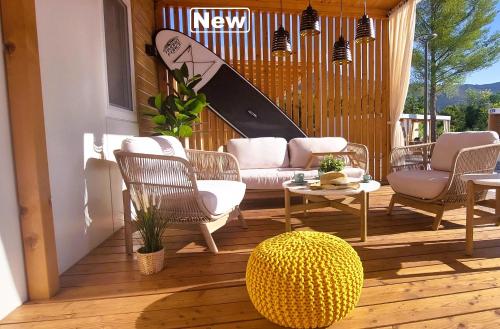 SEA HOUSE mobile home, pool, bikes, SUP - PRIVILEGE POINT camping & villas