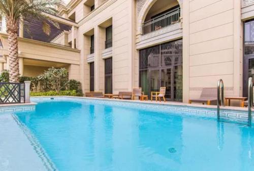 Galeri foto FIRST CLASS 3BR Elegant Palazzo Versace Suite di Dubai