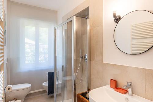Koupelna v ubytování Apartment Renza tra le Ville Lucchesi!