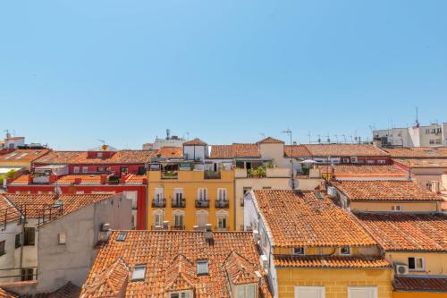 Authentic Madrid Experience -Plaza Mayor 7min walk - Spectacular view - Champagne