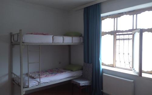 Postel nebo postele na pokoji v ubytování Canal Hostel