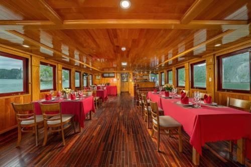 Restaurace v ubytování Sunlight Boutique Cruise 69