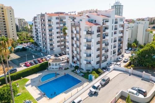 Praia da Rocha Beach Retreat