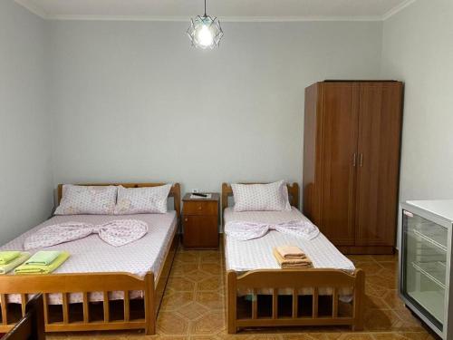 Gallery image of Eiffel's Guest House in Pogradec