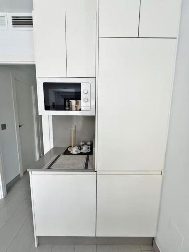 Luxury & New apartment in beach area II
