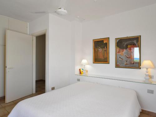 Gallery image of Villa Mimosa in Foxiʼe Sali