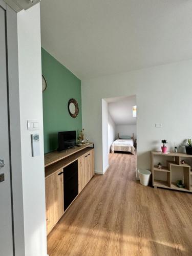 O bucătărie sau chicinetă la Villa Dalila