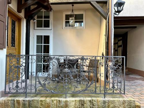 Gambar di galeri bagi Exklusives Haus, ruhig gelegen im Innenhof, zentral, lichtdurchflutet Zustellbett,Babybett bei Bedarf di Karlsruhe