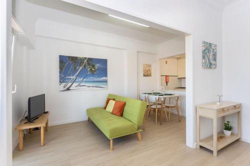 Palm View House