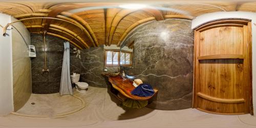 Koupelna v ubytování Hostal Olmito Canoa