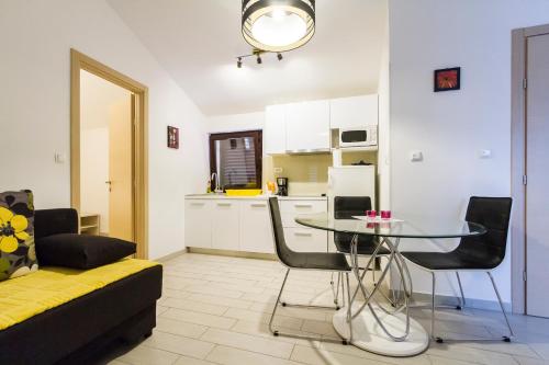 Blue Olive apartments