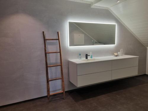 Et badeværelse på Sognefjord seaview