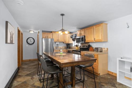 Køkken eller tekøkken på Hot Tub, Great Mountain Views, 3 Bedroom Plus Loft