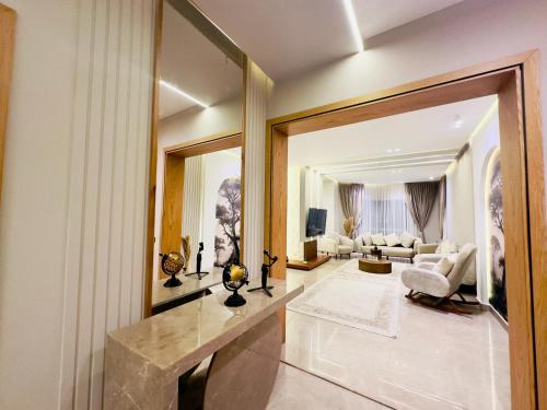 Φωτογραφία από το άλμπουμ του Luxury apart in Al Mohandiseen στο Κάιρο