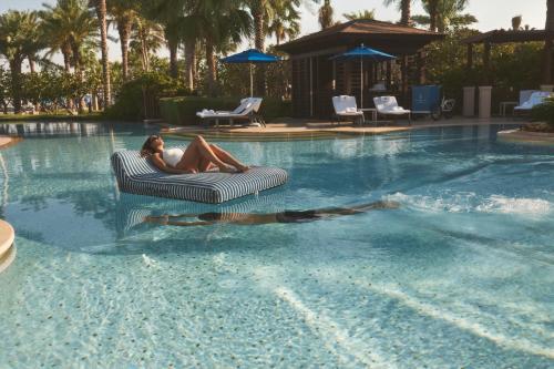 Four Seasons Resort Dubai at Jumeirah Beach Image