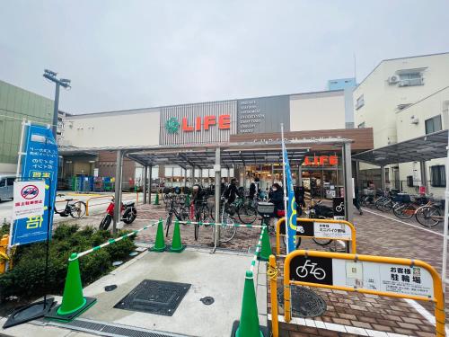 家庭房-中央区-心斋桥-道顿堀-黑门市场-大阪城公园-梅田-京都-神户-奈良-车站200m-独立卫浴-二室一厅一厨一卫一浴