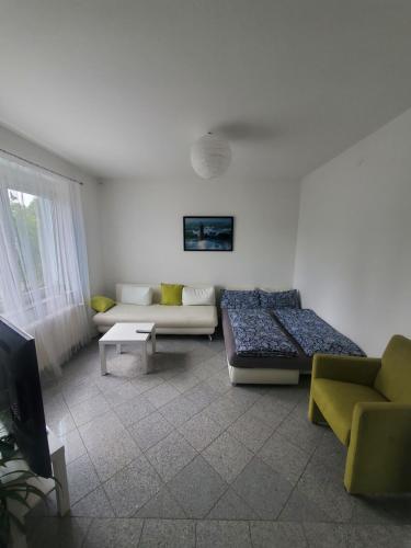 Galeriebild der Unterkunft Große 3 Zi Wohnung auf der Pferde Farm in Lahr-Dinglingen