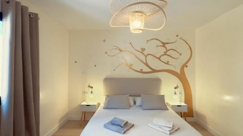 Golden Dream, Swimming Pool and parking