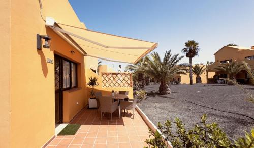Golden Dream, Swimming Pool and parking