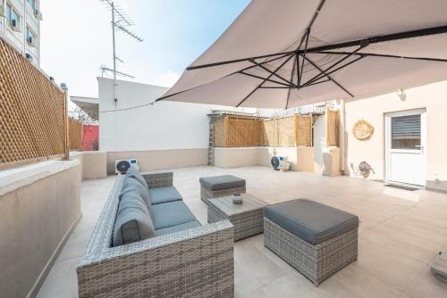 Petralona Gem with Private Terrace
