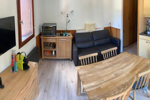 Studio avec chambre à Sommand