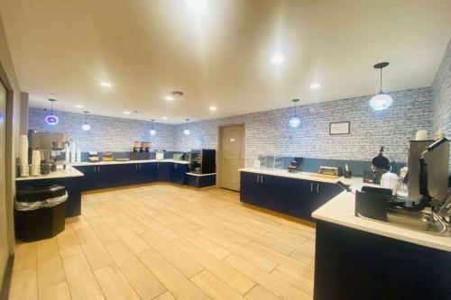 Billede fra billedgalleriet på AmericInn by Wyndham Glendale Milwaukee i Glendale