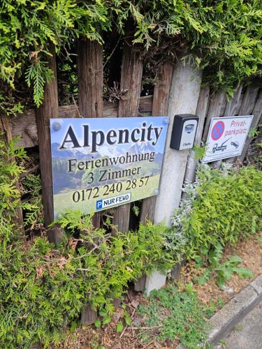 Certifikát, hodnocení, plakát nebo jiný dokument vystavený v ubytování Ferienwohnung Alpencity