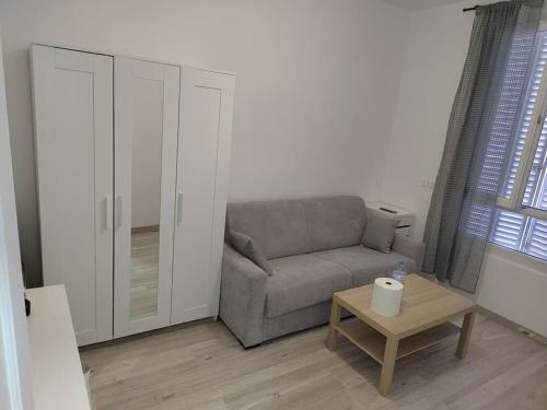 Studio à deux pas du métro