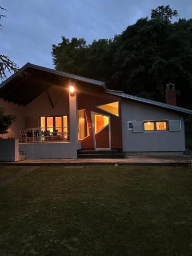 Edificio en el que se encuentra la casa o chalet